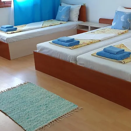 майстор костадин - 1878 Обзор